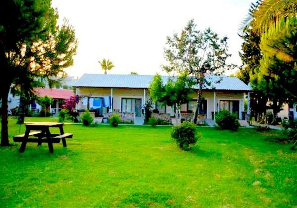 Aslihan Motel Αναμούρ Εξωτερικό φωτογραφία
